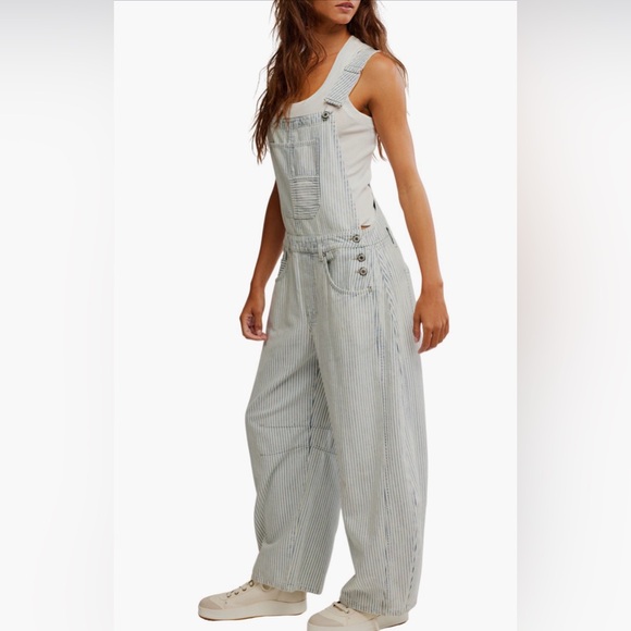 We The Free Good Luck Stripe Barrel Leg Overalls Size Large NWOT - Picture 5 of 7